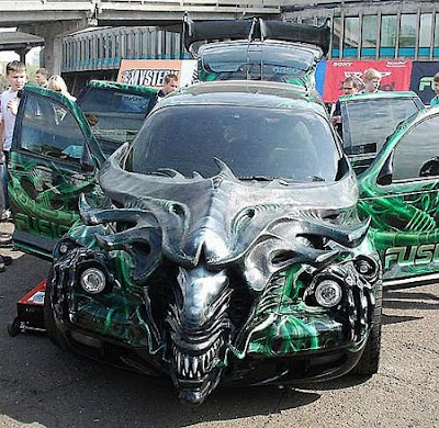 Alien Car Airbrush