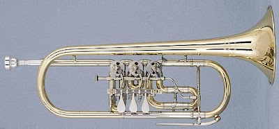 Um trompete em C com válvulas rotativas