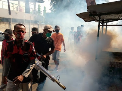 Cegah DBD Dan Covid-19, PAC Pemuda Pancasila Cibodas Adakan Fogging