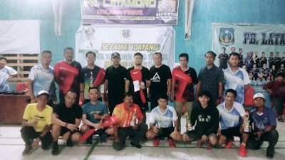 Didampingi Kadispora, Pj Sekda Tutup Secara Resmi Turnamen Bulu Tangkis Bupati CUP I Koltim