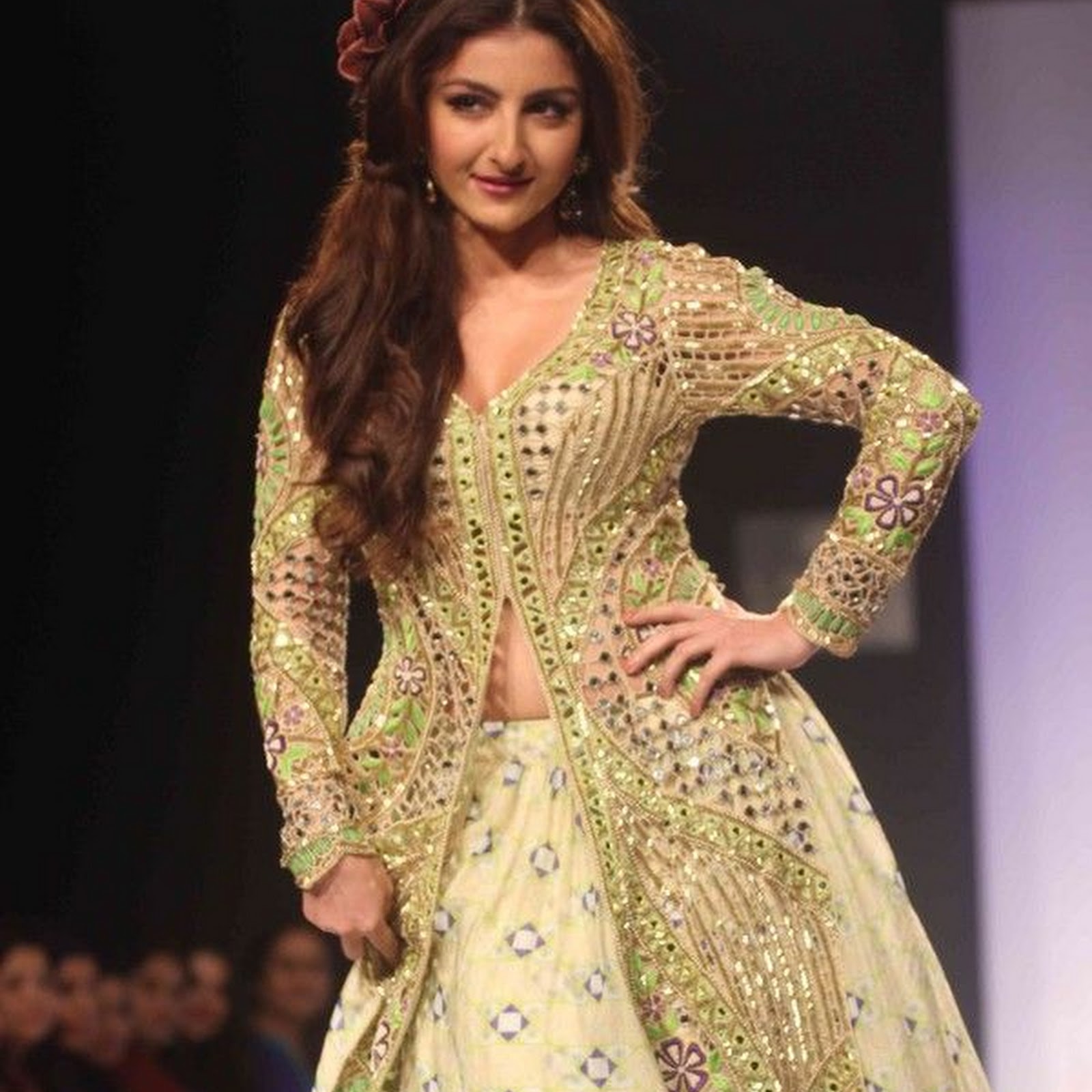 Soha Ali Khan at Lakme Fashion Week Winter Festive 2013 Day 2
