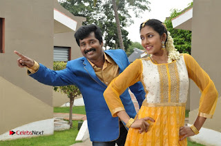 Ennodu Nee Irundhaal Tamil Movie Gallery  0043.jpg