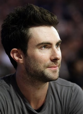 ADAM LEVINE SHORT SPIKY SPIKE HAIRSTYLES HAIRCUT