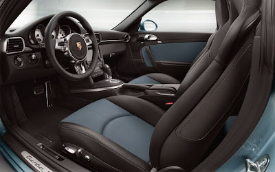 2010 Porsche 911 Turbo S Interior