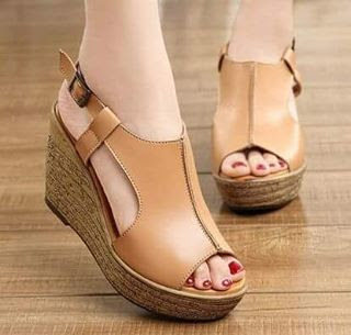 Grosir Murah Sandal Kulit Wanita