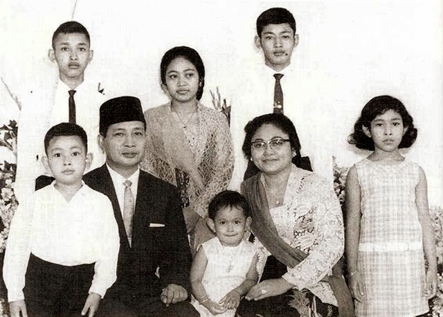  Sejarah Biografi Presiden  Soeharto Mr Cracker 