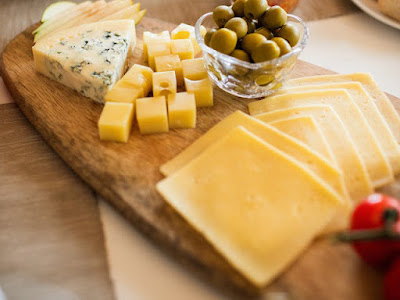 Sūrių rūšys, sūrių energetinė vertė