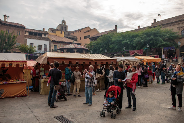 Средневековая ярмарка в Испанской деревне, Барселона (Fira Medieval Poble Espanyol, Barcelona) 2015