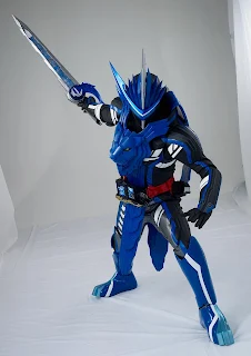 Tokusha Damashii: Kamen Rider Blades - Lion Senki Form