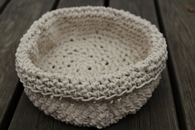 crochet basket