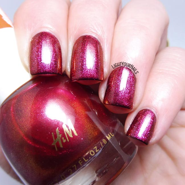 Smalto H&M Amaranthine nail polish