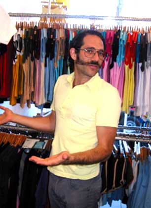 american apparel in trouble?