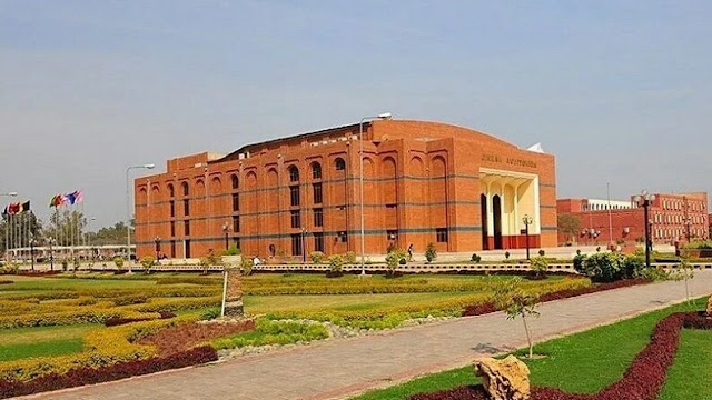 Best Law Schools In The World in Multan