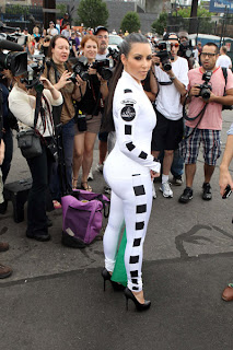 Kim Kardashian: Bullrun Rally Flag Girl Fabulous