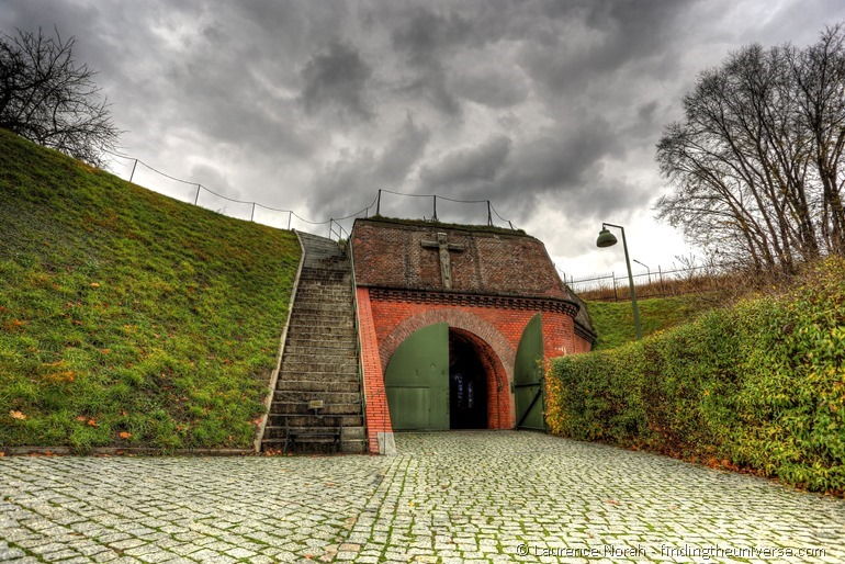 Fort VII: Die Todestreppe - Posen, Polen