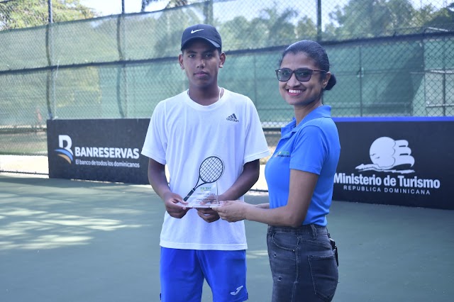 90 niños en 1er Torneo Nacional Juvenil del 2024 de la Fedotenis