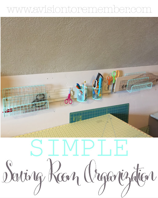 Simple and Cheap Sewing Room Organization