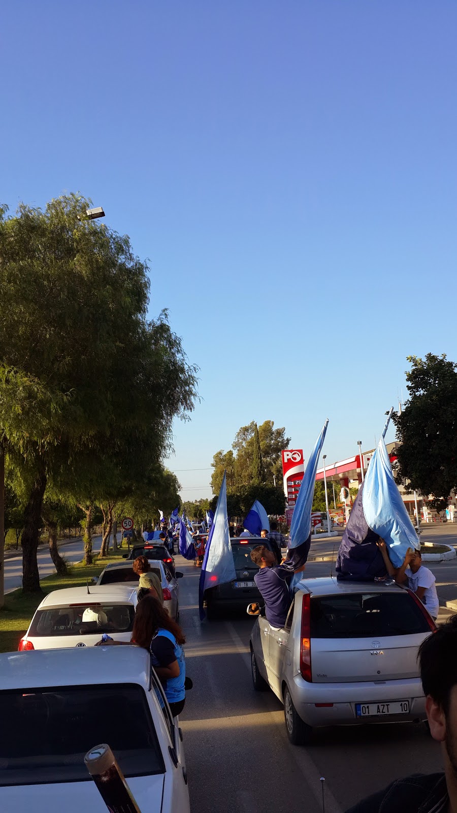 Adana Demirspor Blogu: Adana Demirspor Taraftar Konvoyu ...