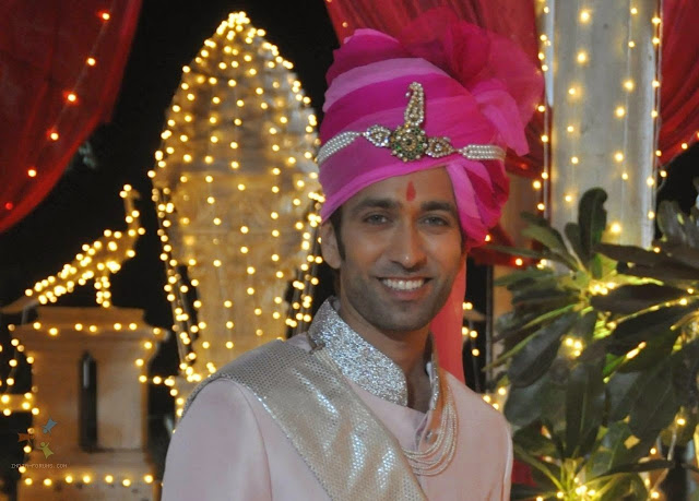 Nakuul Mehta HD Wallpaper