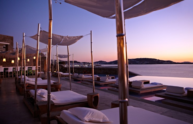 Elegant Summer Vacation in Splendid Cavo Tagoo Resort, Hellas (Greece)