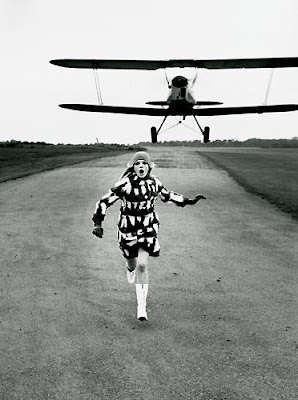  Helmut Newton -  British Vogue, Londres, 1967. 