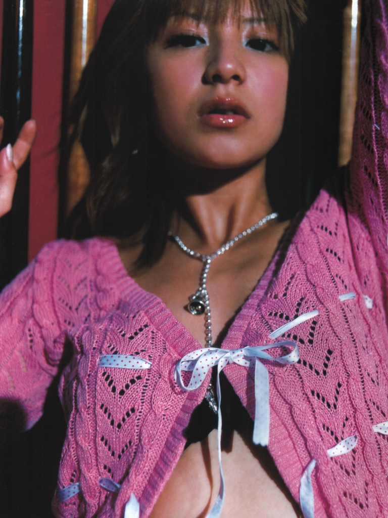 Mari Yaguchi in her second solo photobook "Love-Hello!"