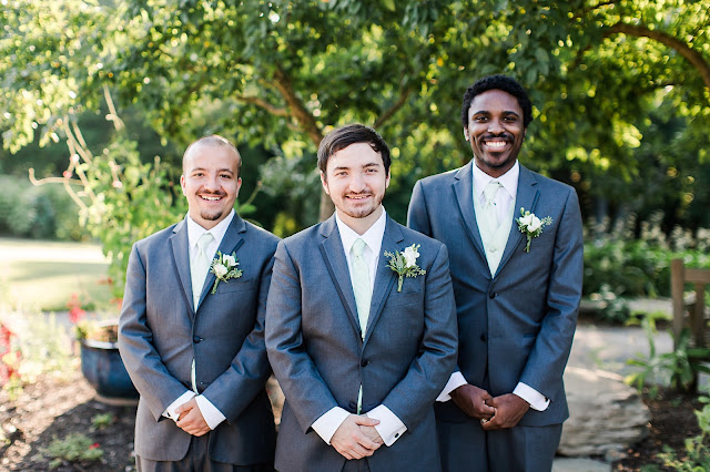 Atrium at Meadowlark Gardens Wedding | Photos by Heather Ryan Photography