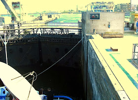 Inside the Esna Lock