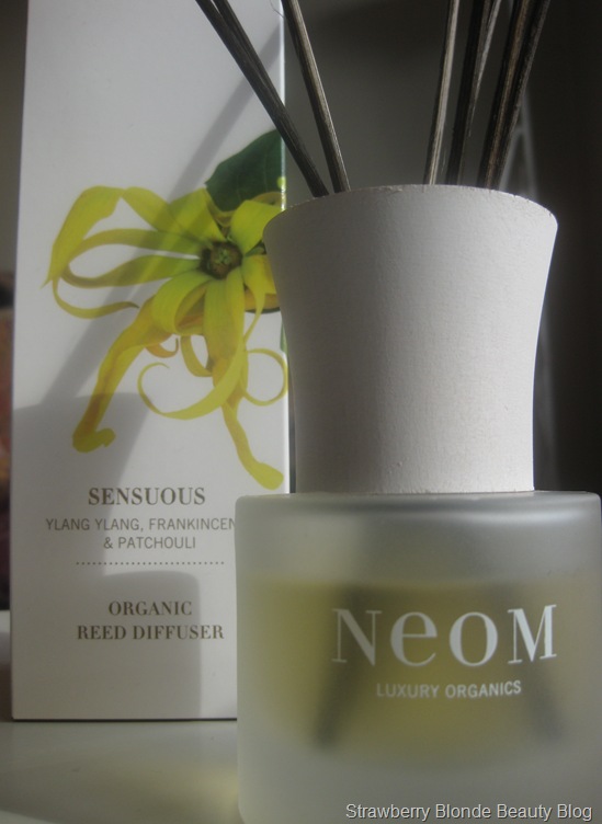 Neom-Organics-Sensous-Diffuser-Review