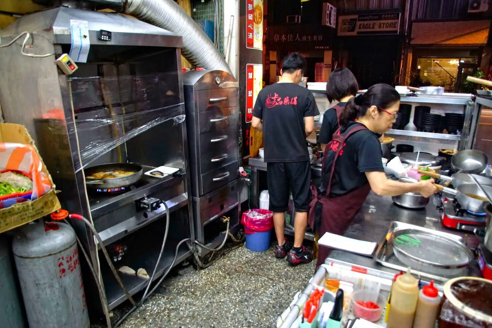 [台南][中西區] 上品養生藥膳美食｜天冷就想喝熱熱的湯｜食記