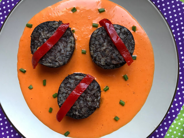 morcilla con salsa de piquillos receta