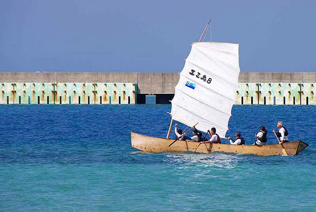 sabani sailboat in Itoman Harbor