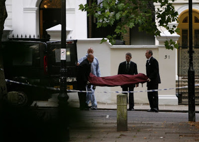 Amy Winehouse's body is removed from her home photos