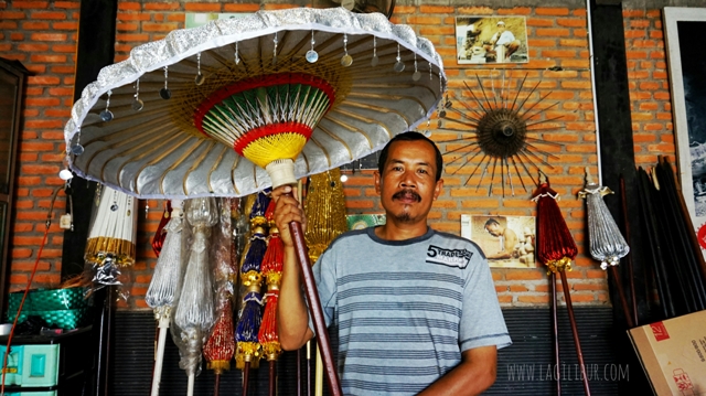 Ngadiyakur; Ketua Paguyuban Payung Lukis Ngudi Rahayu Juwiring Klaten