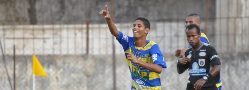 De novo, Neilson Santos no apito