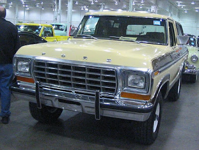 Ford Bronco First, Second, Third, Fourth Generation and 2004 Concept Up to 2016