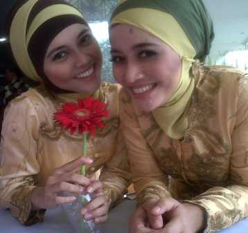 kreasi jilbab keluarga