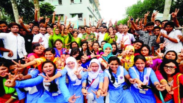 ২ টাকায় মোবাইলেই মিলবে এসএসসি’র ফলাফল ৩১ মে