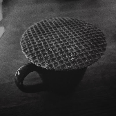 Koffie met stroopwafel