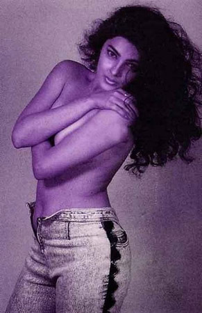 mamta kulkarni topless