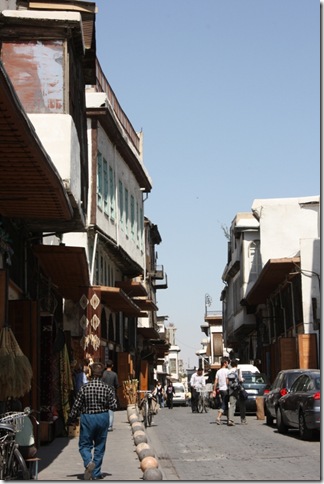 001_Straight Street