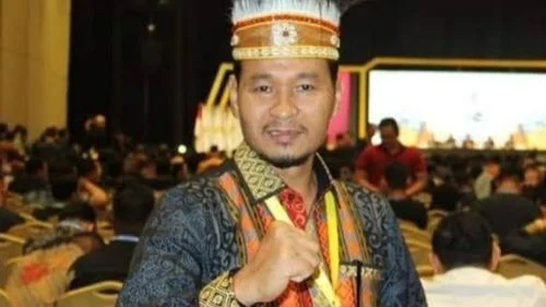 Samuel F. Silaen Direktur Eksekutif Lembaga Kajian Studi Masyarakat dan Negara (Laksamana)