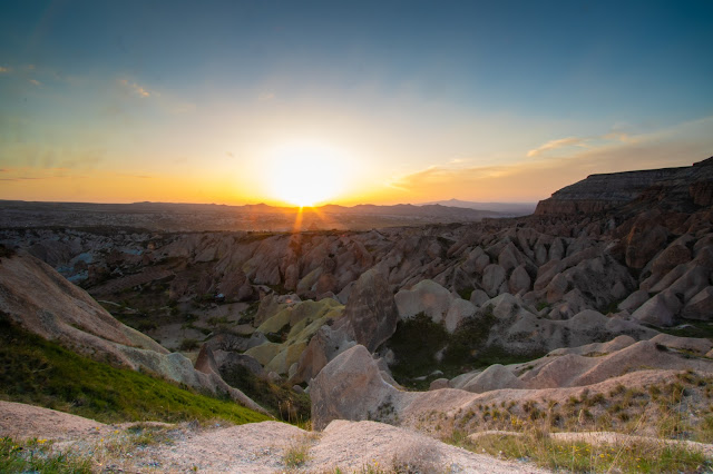 Kizilgukur seyir tepesi-Red/rose valley-Cappadocia