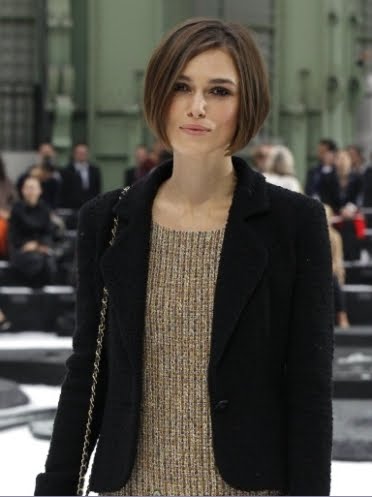 Keira Knightley debuted a sleek new hairstyle for Chanel Spring / Summer 