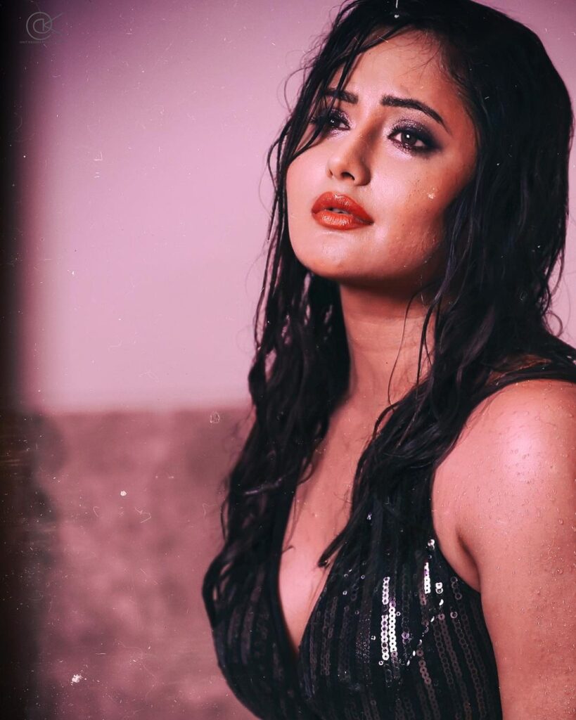 Pictures: Rashami Desai Is A Stunner In A Black Sequin Dress