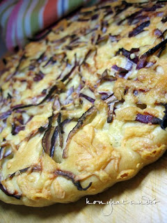 onion-and-cheese-focaccia