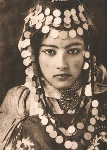 Lehnert Landrock - Ouled Naïl Girl - Algeria - 1905