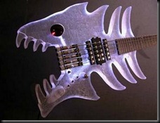 foto-guitarras-diferentes-04