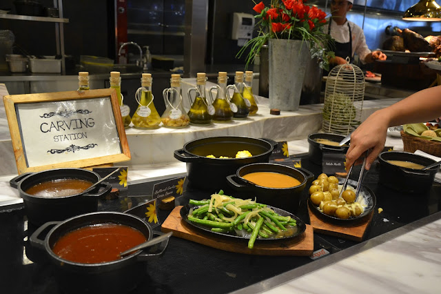 thingstodoinsingapore: Food Trip: Vikings SM City BF is an historic stream onetime tradition inwards the Philippines together with other countries where every bit a agency of thanking thingstodoinsingapore: Food Trip: Vikings SM City BF