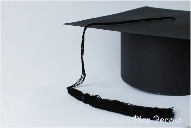 como-hacer-borla-birrete-graduacion-diy